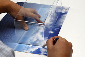 �f�B�X�v���C�P�[�X�ւ̃W�I���}�V�[�g(mini)�ݒu�@�̏Љ�摜