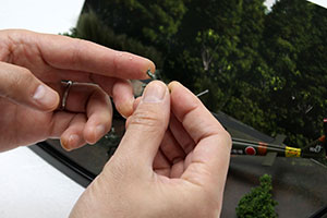 �f�B�X�v���C�W�����f���E�����̌Œ���@�̏Љ�摜